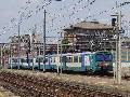 FS electric trainset with locomotive ALe 582 016 arriving
at Milano Lambrate station on May 16th, 2003.
Then train exhibits a typical (Le 562)-(763)-(763)-(ALe 582)
configuration.