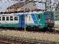 FS electric trainset with locomotive ALe 582 016 arriving
at Milano Lambrate station on May 16th, 2003.
Then train exhibits a typical (Le 562)-(763)-(763)-(ALe 582)
configuration.