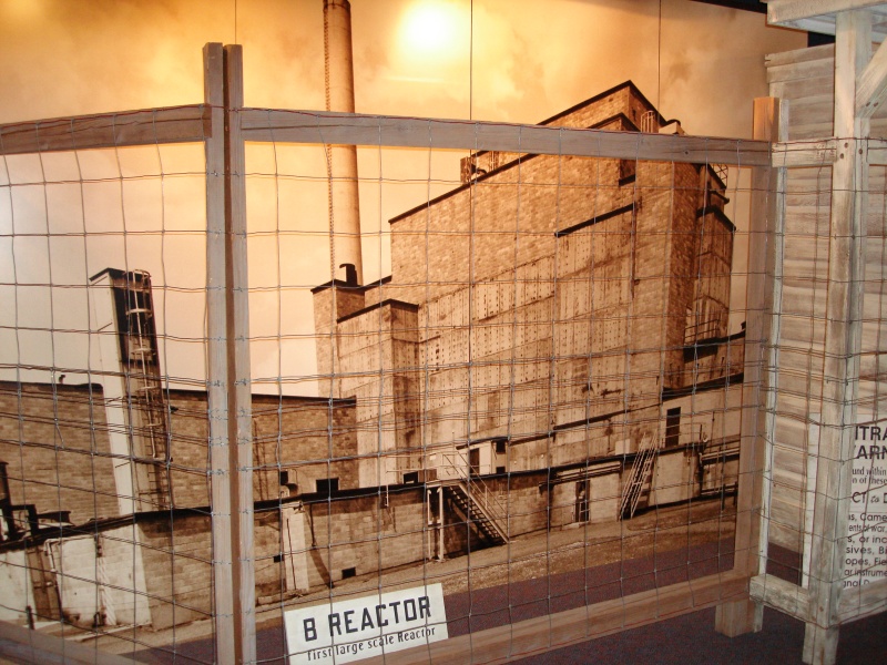 DSC01234 This is how the B reactor looked like, as seen by a worked which showed up at the Hanford area gates.